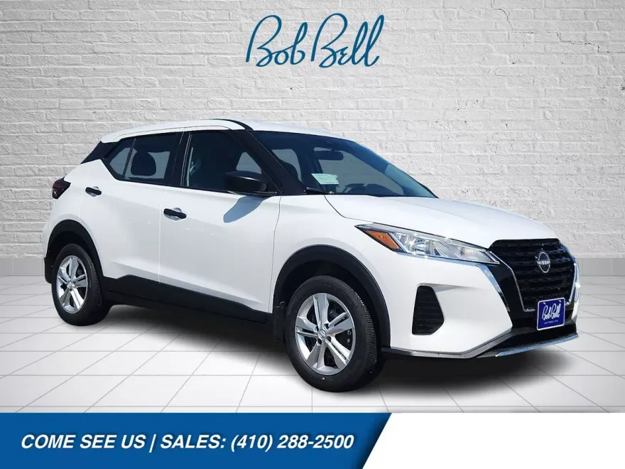 2025 Nissan Kicks Play S photo 1