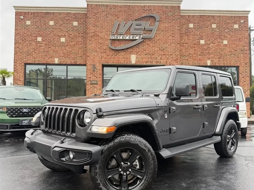 2022 Jeep Wrangler Unlimited Sahara Altitude Sport photo 1