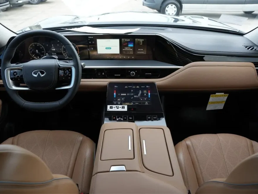 2025 Infiniti QX80 Sensory photo 7