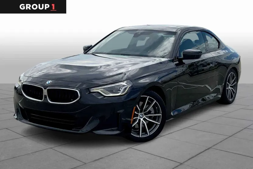 2024 Bmw 230i photo 1
