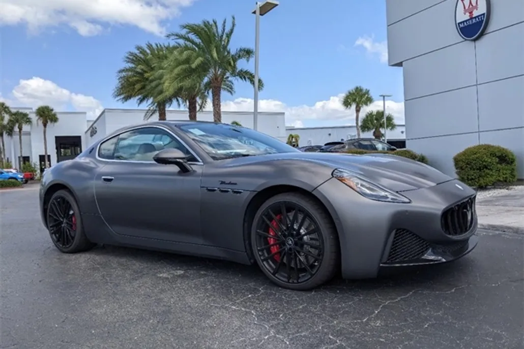 2024 Maserati Granturismo Modena photo 1