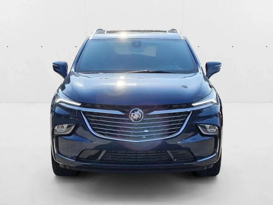 2023 Buick Enclave Essence photo 1