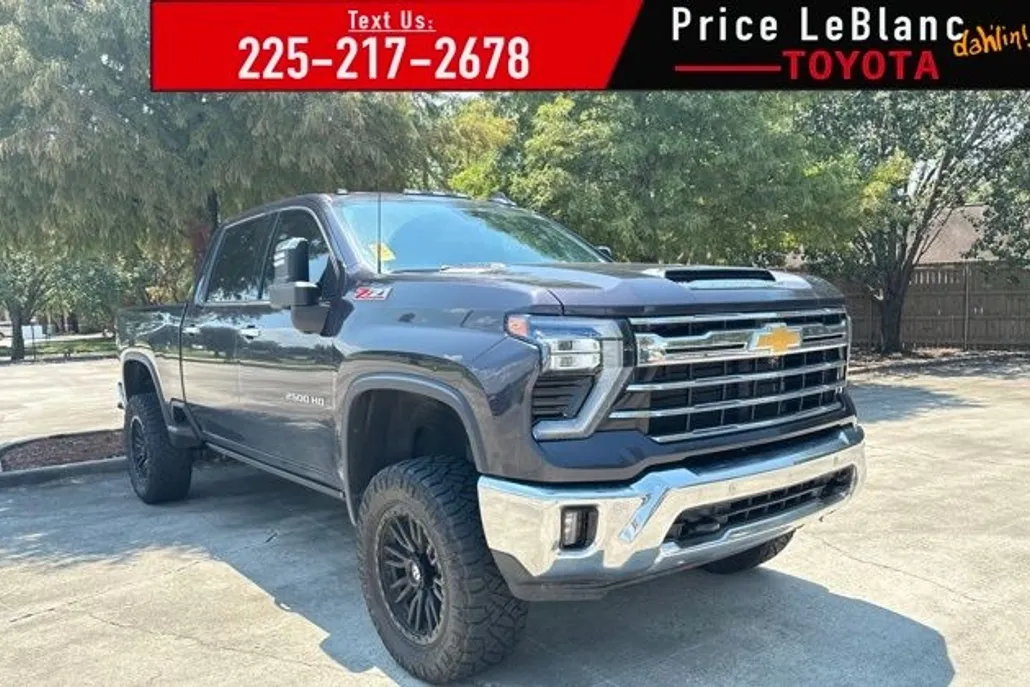 2024 Chevrolet Silverado 2500HD LTZ photo 1