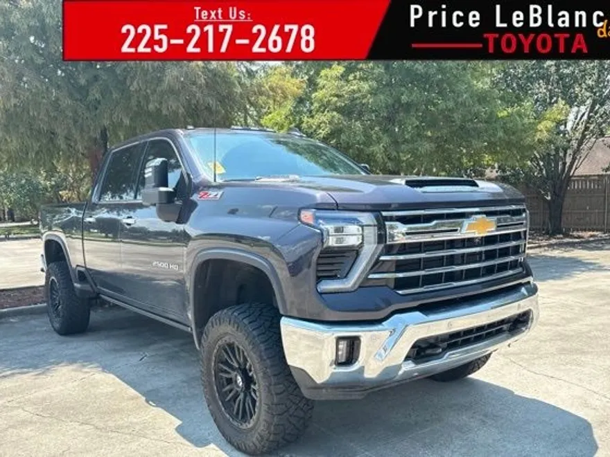 2024 Chevrolet Silverado 2500HD LTZ photo 1