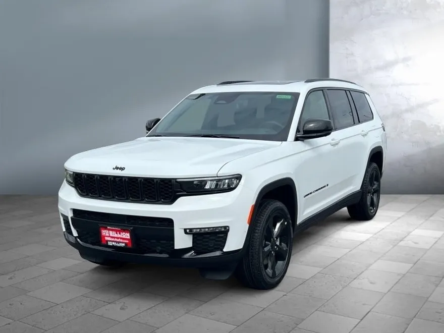 2025 Jeep Grand Cherokee Limited photo 1