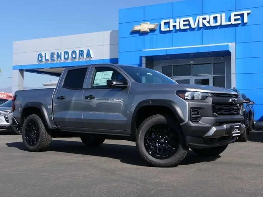 2026 Chevrolet Colorado Trail Boss photo 1