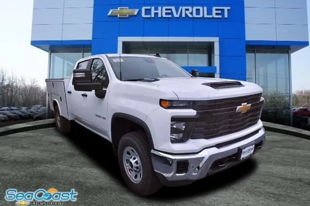 2024 Chevrolet Silverado 3500HD photo 1