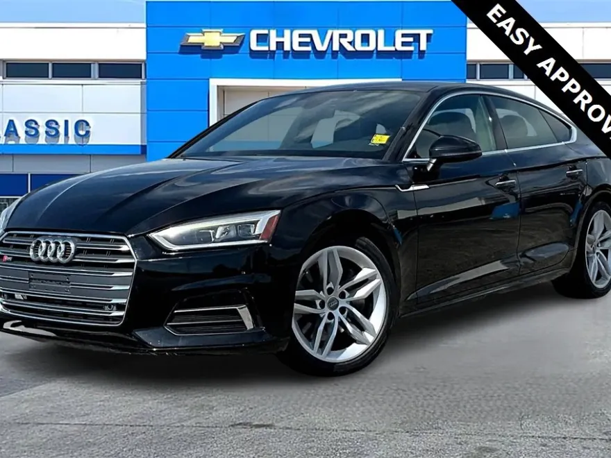 2019 Audi A5 Quattro Premium photo 1