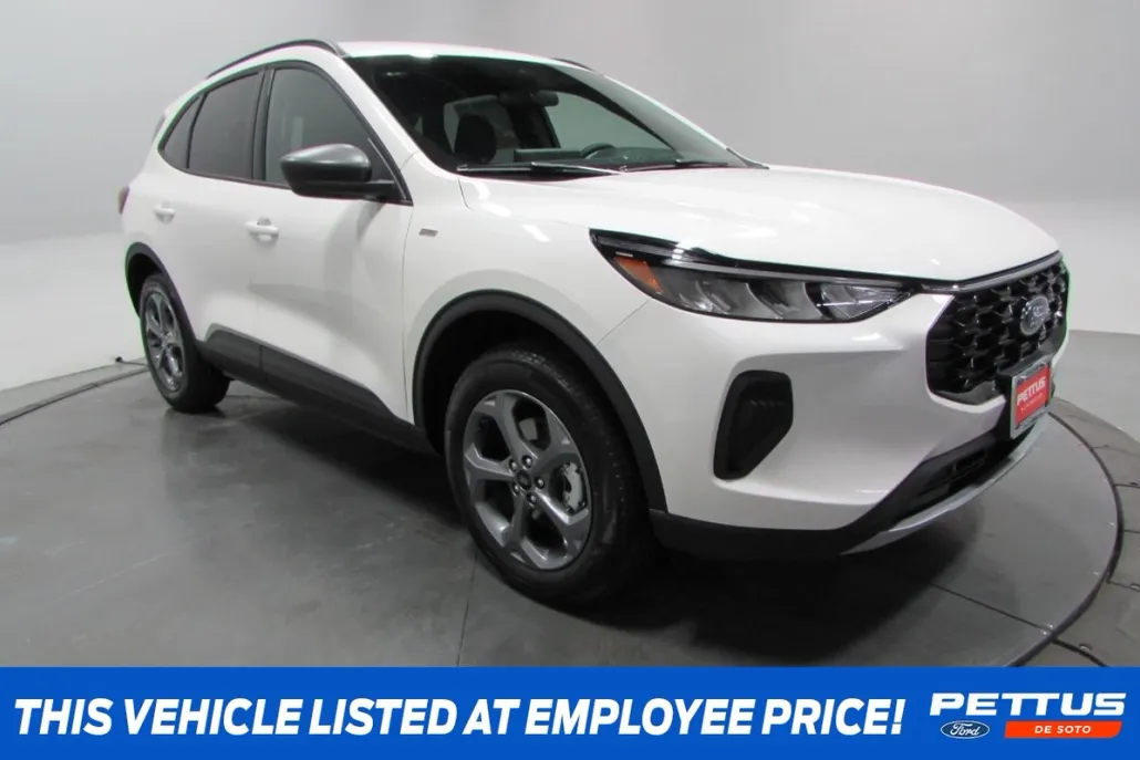 2025 Ford Escape ST-Line photo 1