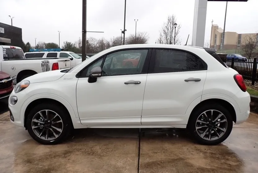 2023 Fiat 500X Sport photo 1