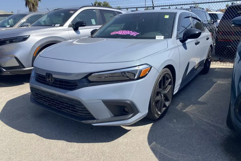 2024 Honda Civic Sport photo 1