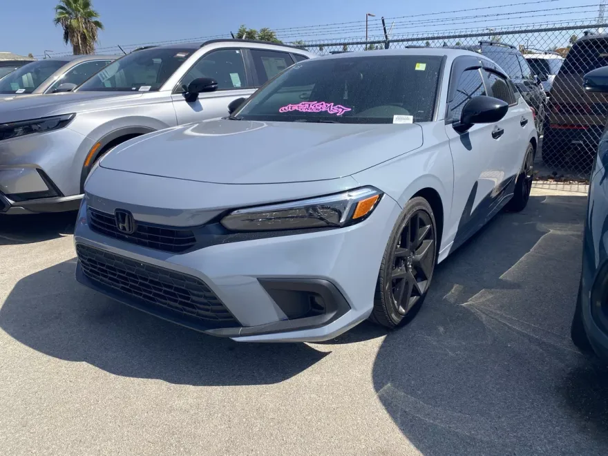 2024 Honda Civic Sport photo 1