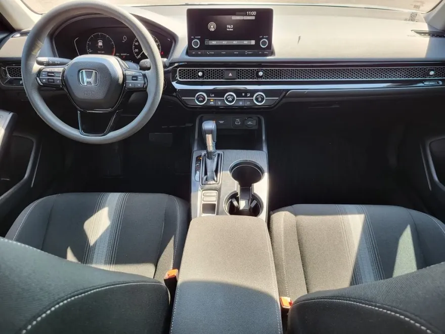 2023 Honda Civic LX photo 1
