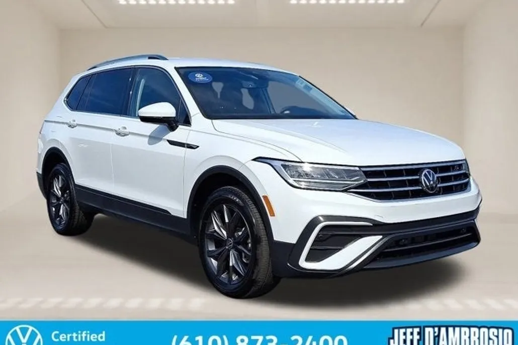 2022 Volkswagen Tiguan SE photo 1