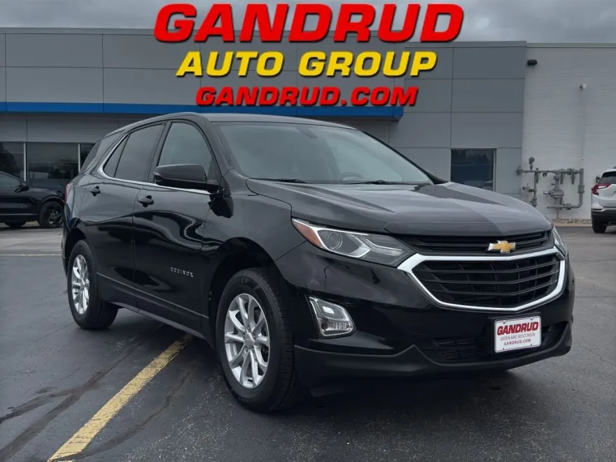 2019 Chevrolet Equinox LT photo 1