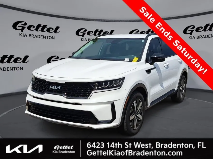 2023 Kia Sorento S photo 1