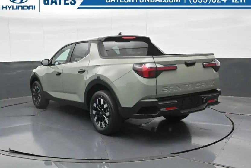 2026 Hyundai Santa Cruz SE photo 1
