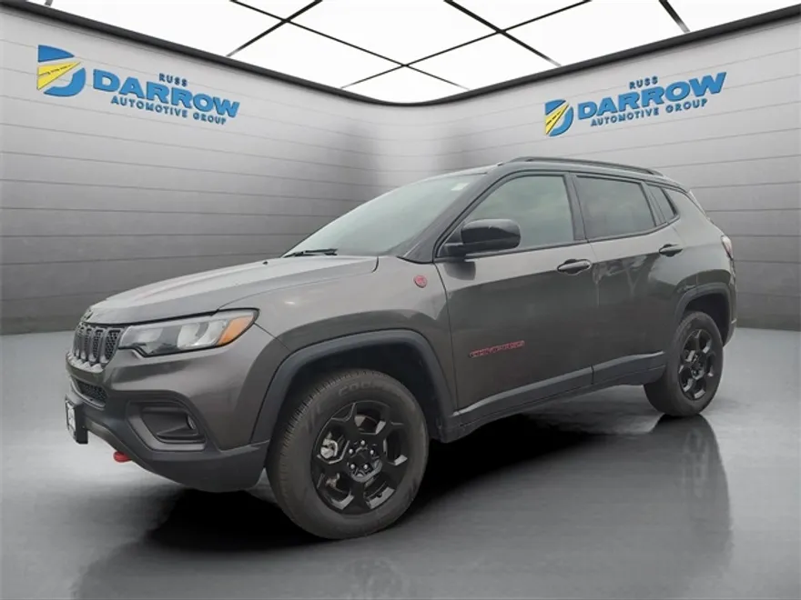 2023 Jeep Compass Trailhawk photo 1
