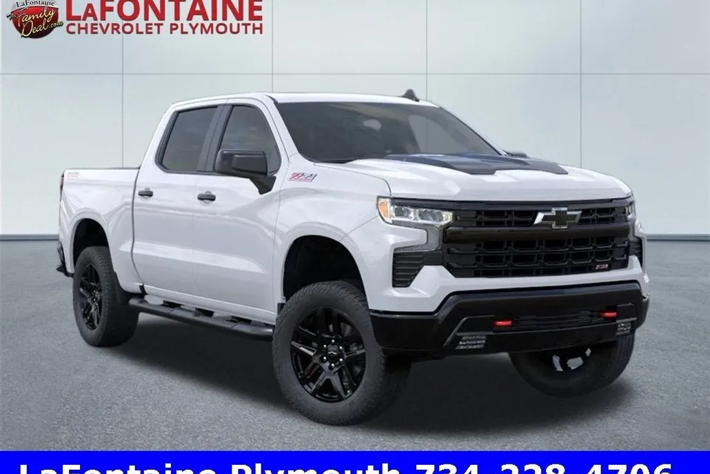 2025 Chevrolet Silverado Trail Boss LT photo 1