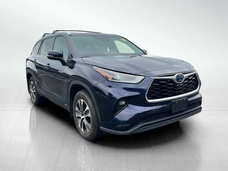 2021 Toyota Highlander Hybrid XLE photo 1