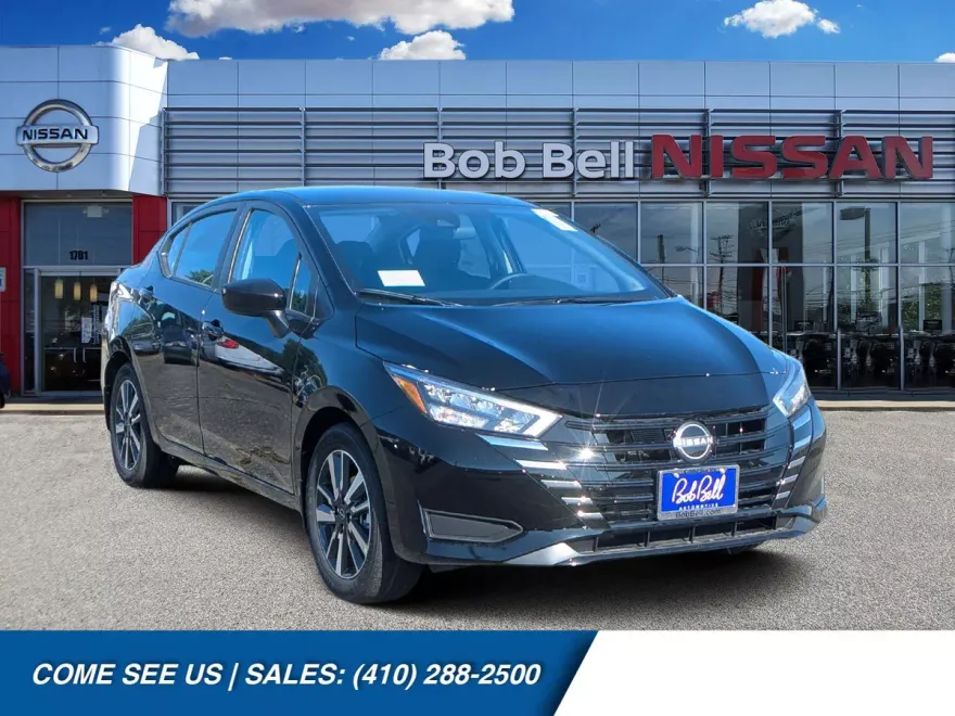 2025 Nissan Versa SV photo 1