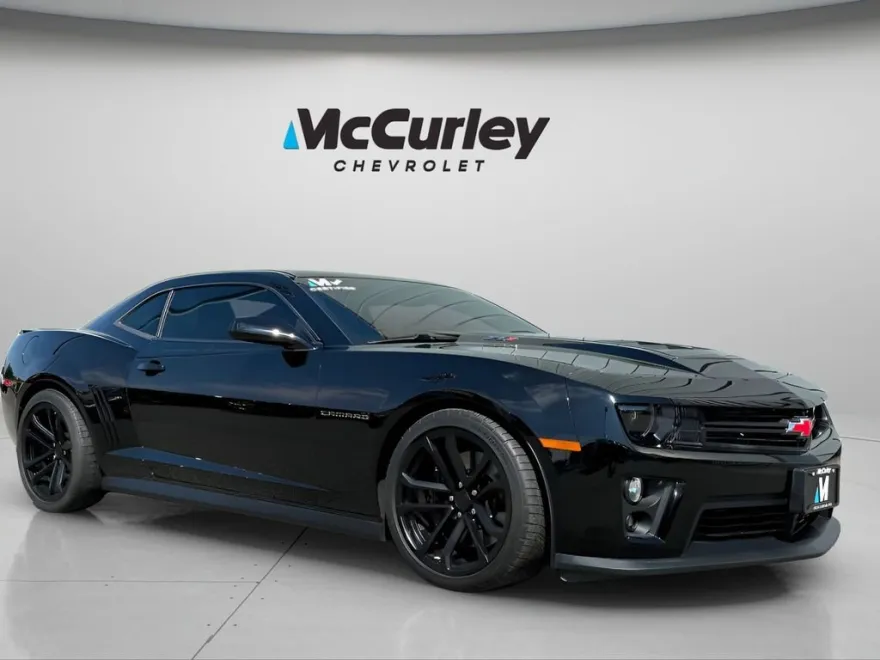 2013 Chevrolet Camaro ZL1 photo 1