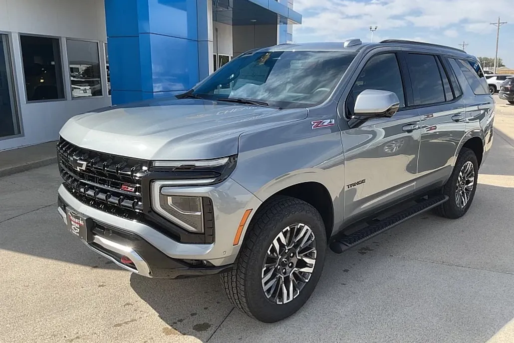 2026 Chevrolet Tahoe Z71 photo 1