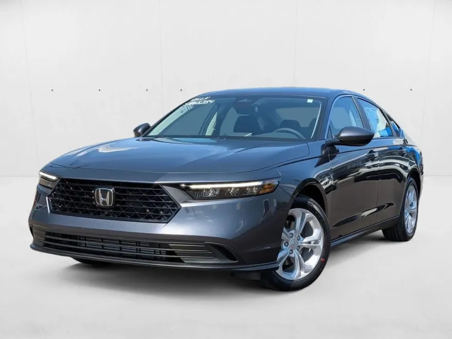 2025 Honda Accord LX photo 1