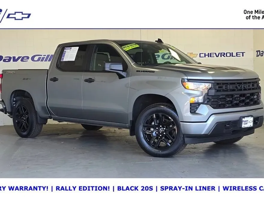 2024 Chevrolet Silverado 1500 Custom photo 1