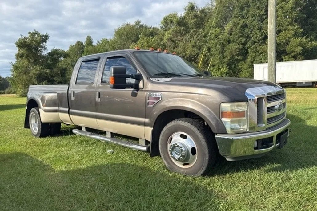 2008 Ford F-350 photo 1