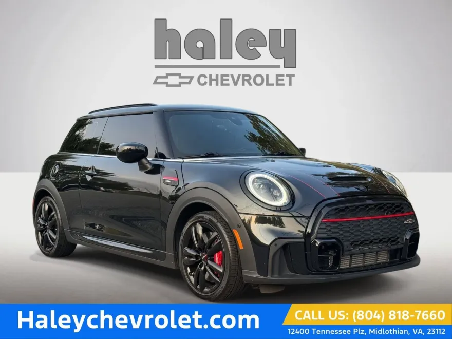 2024 Mini Cooper 2 Door Hardtop Iconic photo 1
