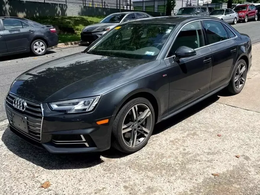 2018 Audi A4 2.0T Premium Plus photo 1