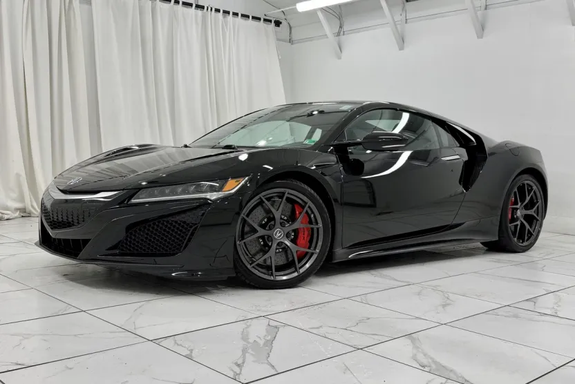 2017 Acura NSX Base photo 1