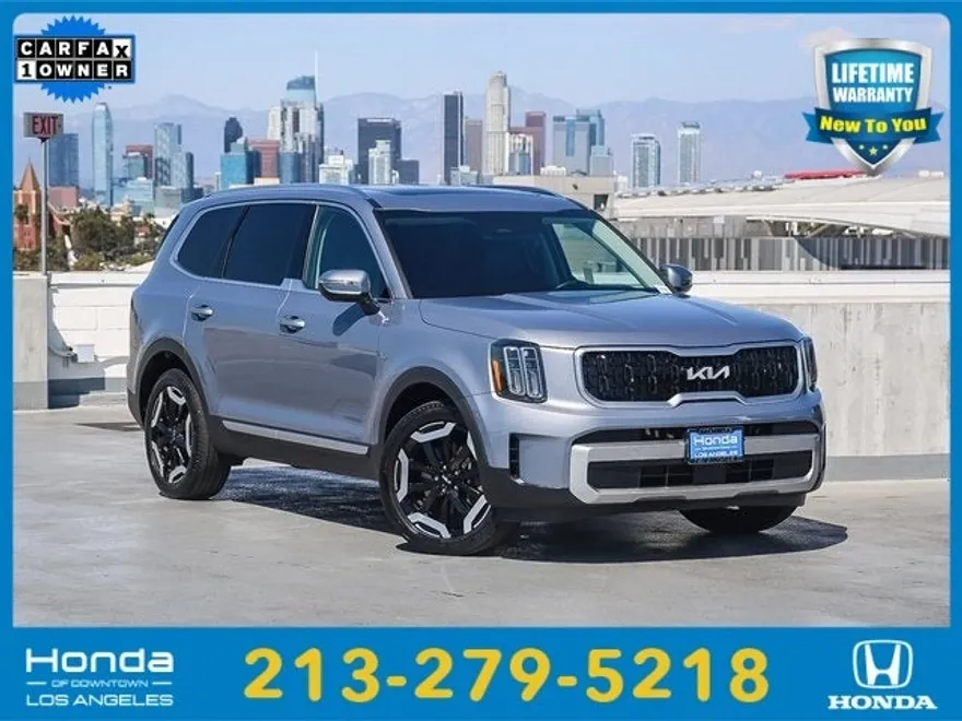 2023 Kia Telluride EX photo 1