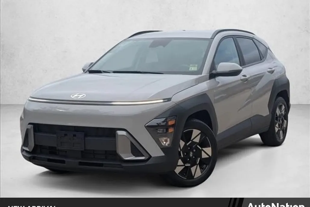 2024 Hyundai Kona SEL photo 1