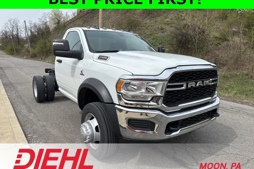 2024 Ram 5500 Tradesman photo 1