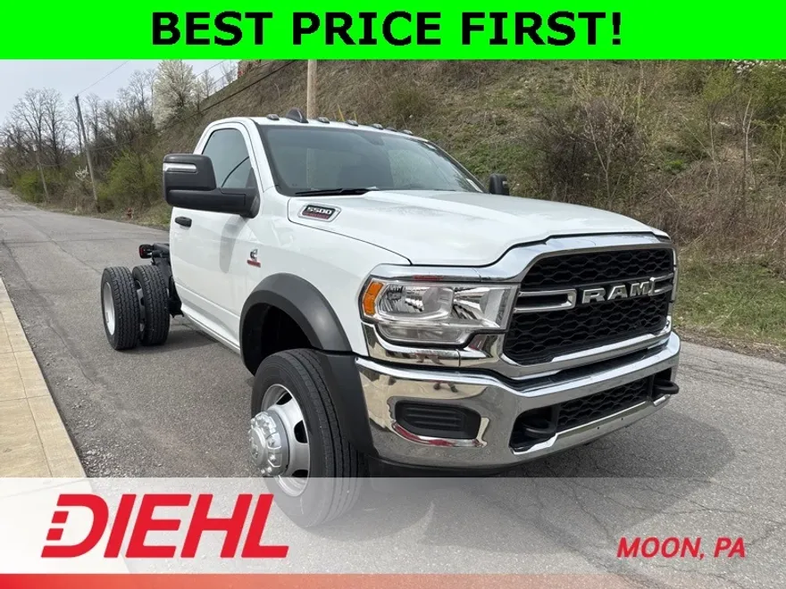 2024 Ram 5500 Tradesman photo 1