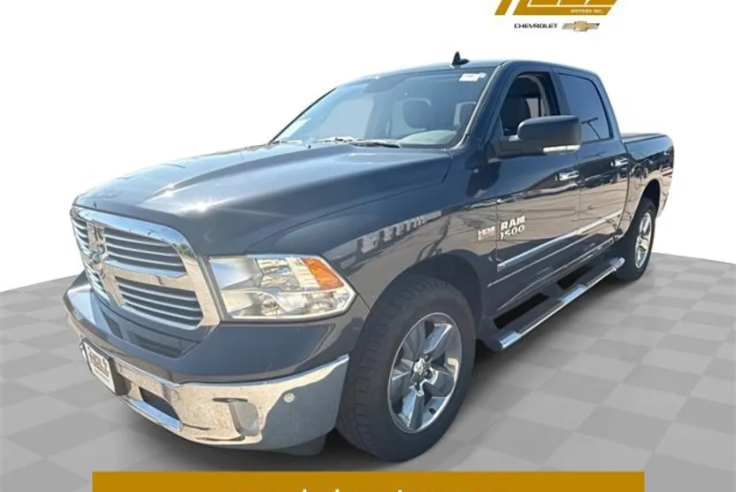 2018 Ram 1500 SLT photo 1