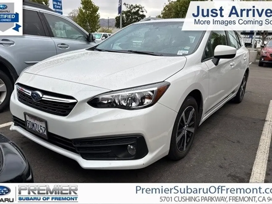2023 Subaru Impreza Premium photo 1