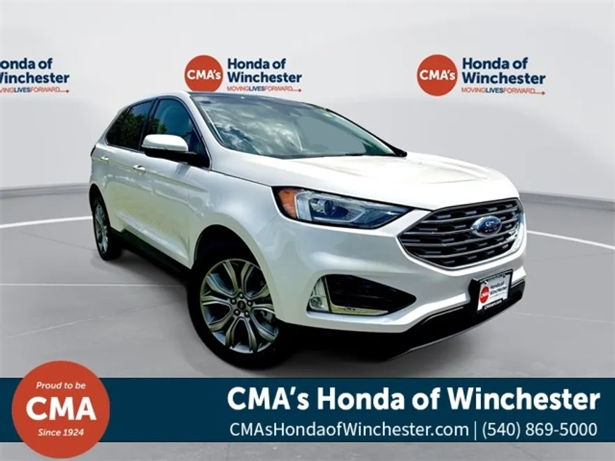 2019 Ford Edge Titanium photo 1