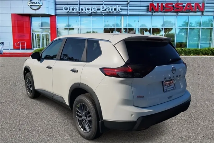2026 Nissan Rogue S photo 1