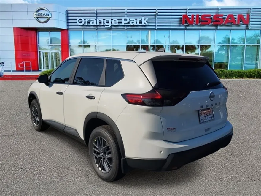 2026 Nissan Rogue S photo 1