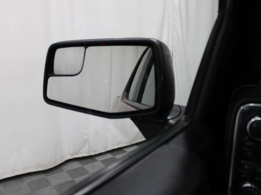 2022 Chevrolet Silverado 1500 RST photo 1