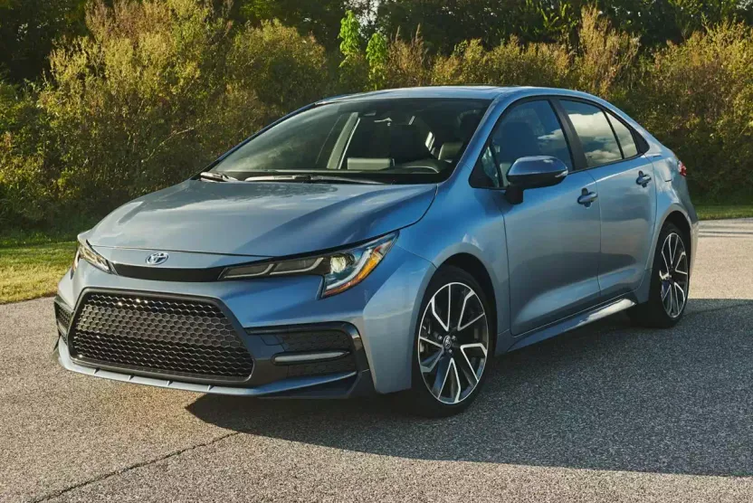 2022 Toyota Corolla LE photo 1