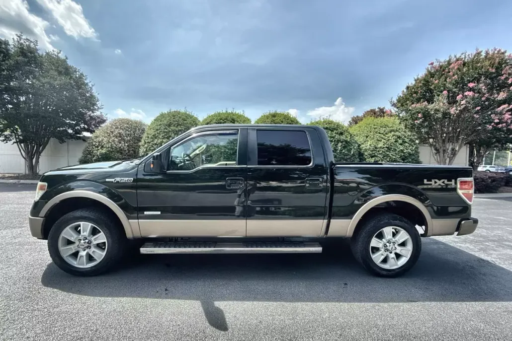 2013 Ford F-150 Lariat photo 1