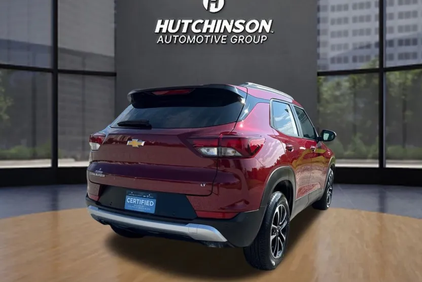 2024 Chevrolet Trailblazer LT photo 1