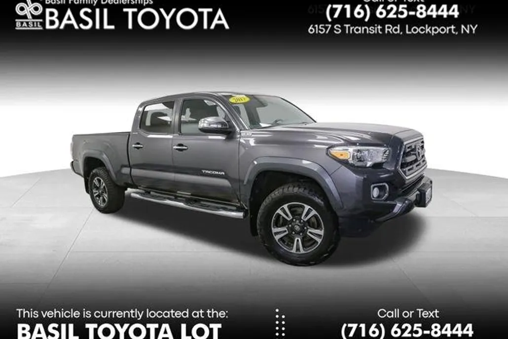 2017 Toyota Tacoma Limited 4x4 photo 1