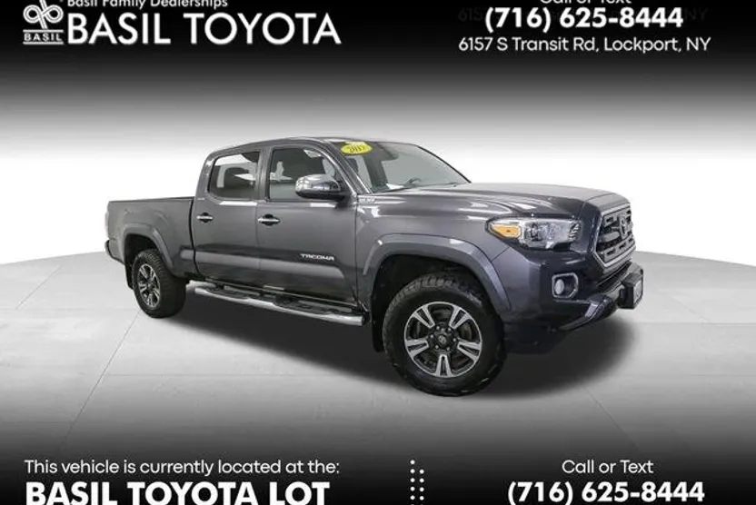 2017 Toyota Tacoma Limited 4x4 photo 1