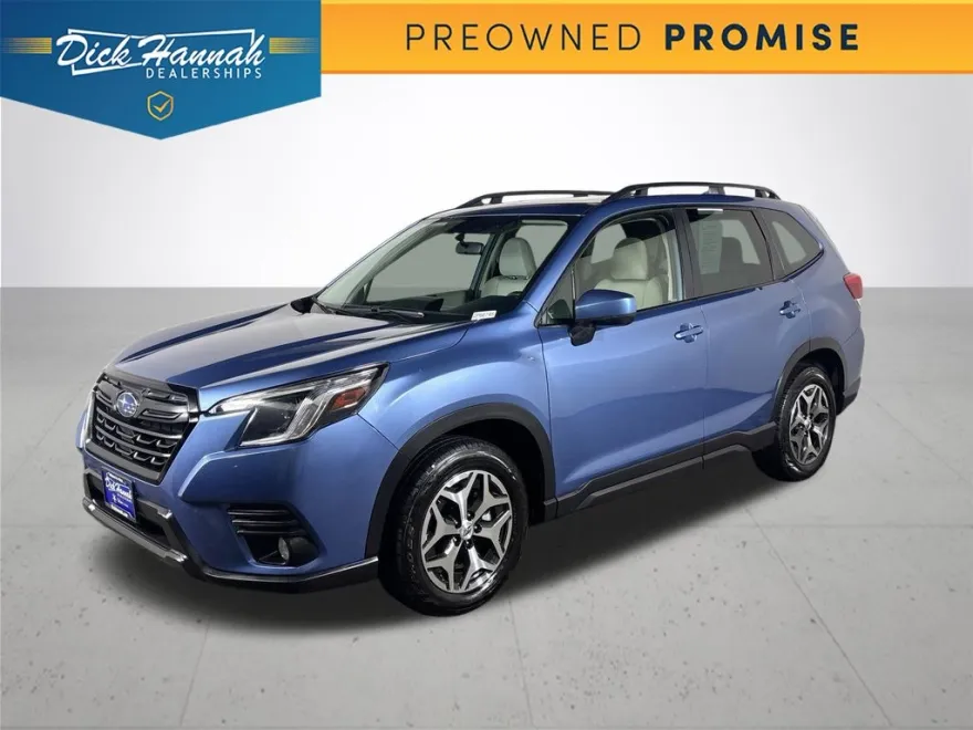 2022 Subaru Forester Premium photo 1