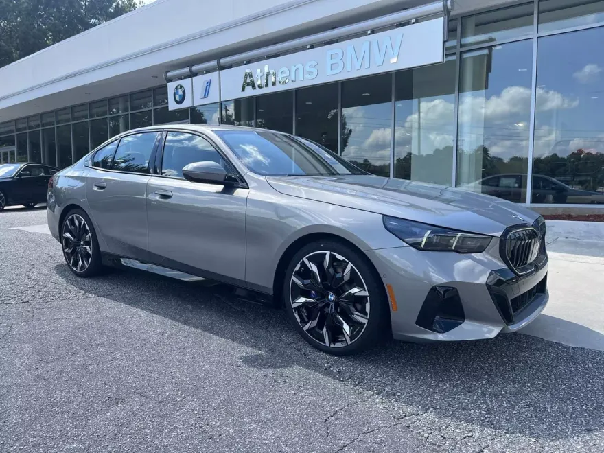 2026 Bmw 530i 530i xDrive photo 1